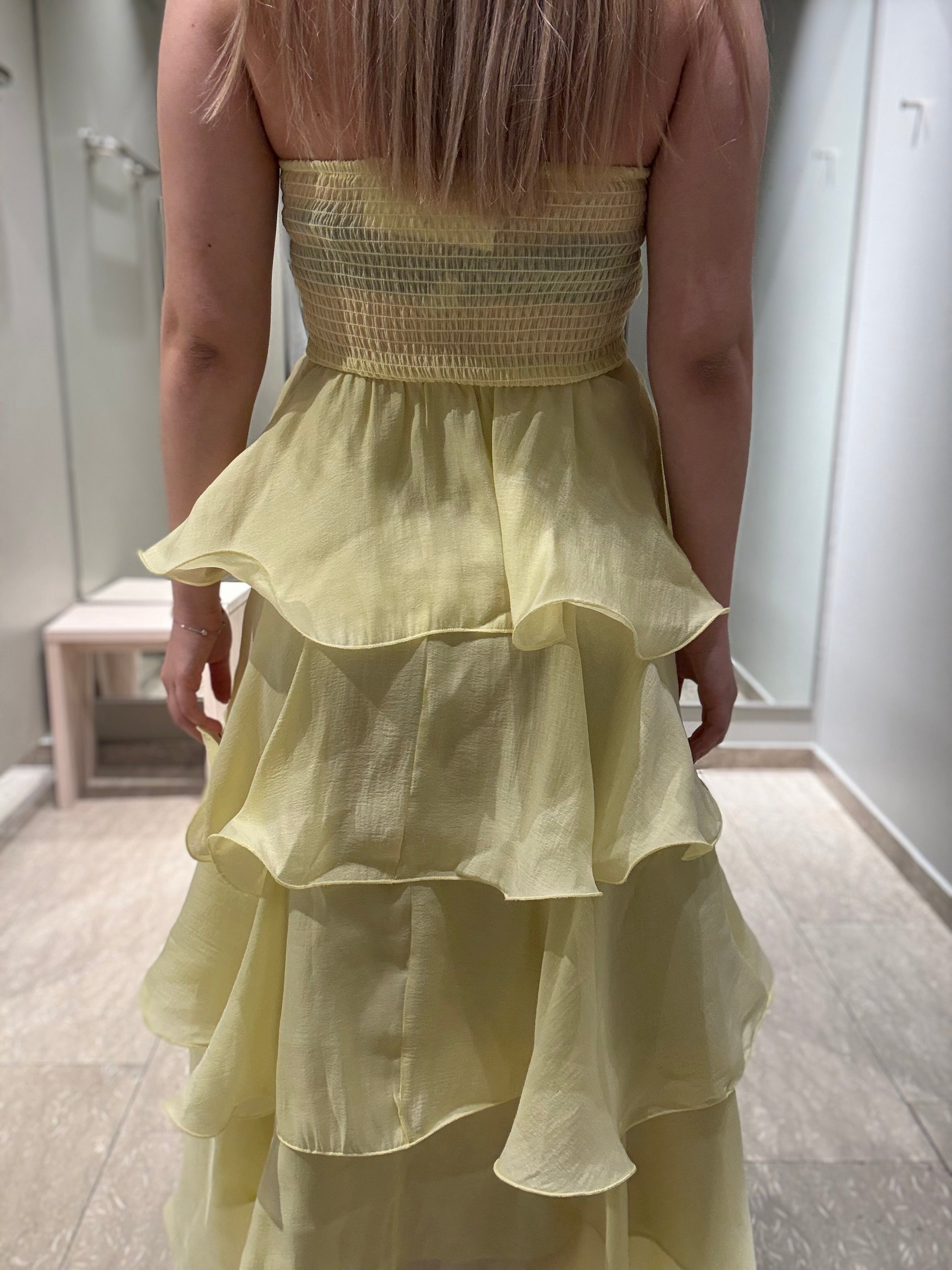 VIVALBORG Long Dress - Pastel Yellow